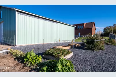 7768 N 1075, Huntsville, UT 84317 - Photo 97