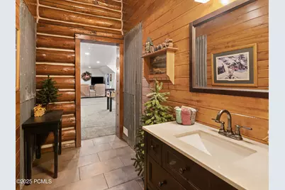 7768 N 1075, Huntsville, UT 84317 - Photo 39