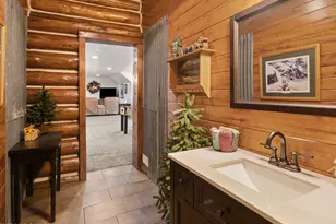 7768 N 1075, Huntsville, UT 84317 - Photo 39