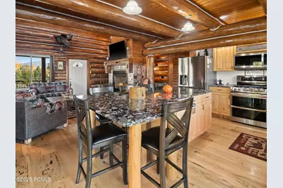 7768 N 1075, Huntsville, UT 84317 - Photo 21