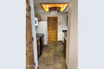 900 Bitner Road #Apt B24, Park City, UT 84098 - Photo 7