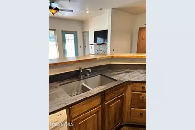 900 Bitner Road #Apt B24, Park City, UT 84098 - Photo 11