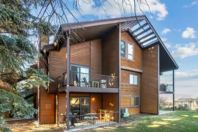 2025 Canyons Resort Drive #J4, Park City, UT 84098 - Photo 21