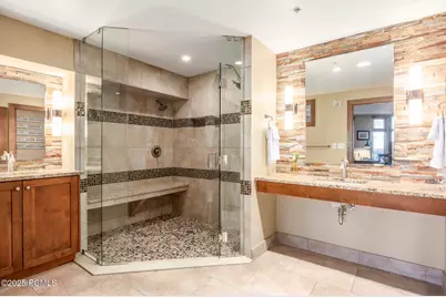 3720 N Sundial Court #B203, Park City, UT 84098 - Photo 19