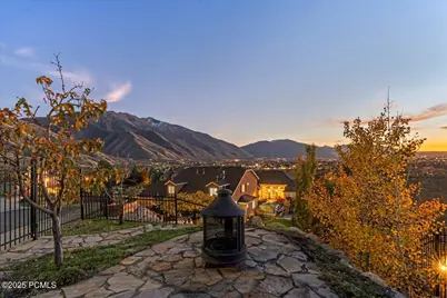 2541 E Stonebury Loop Rd, Springville, UT 84663 - Photo 11