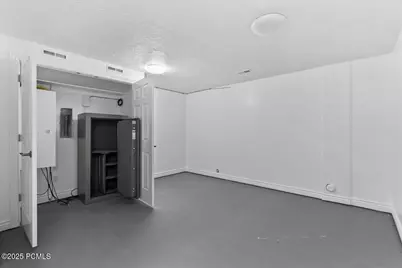 2541 E Stonebury Loop Rd, Springville, UT 84663 - Photo 61