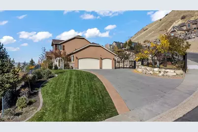 2541 E Stonebury Loop Rd, Springville, UT 84663 - Photo 79