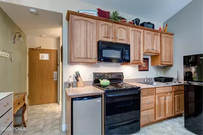 2235 Sidewinder Drive #424, Park City, UT 84060 - Photo 5