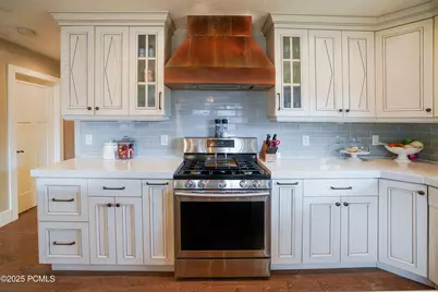 360 N 200 North, Midway, UT 84049 - Photo 15