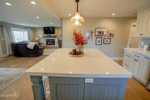 360 N 200 N, Midway, UT 84049 - Photo 7