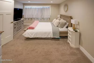 360 N 200 North, Midway, UT 84049 - Photo 37