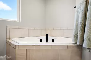 862 W Hilltop Ct, Francis, UT 84036 - Photo 19