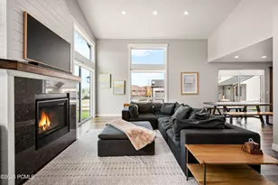 862 W Hilltop Ct, Francis, UT 84036 - Photo 3