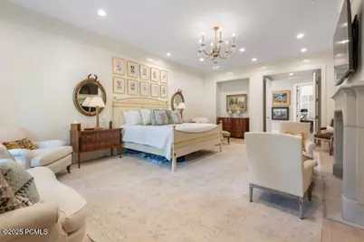 2062 E Walker Lane, Salt Lake City, UT 84117 - Photo 13