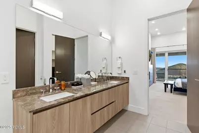 2752 High Mountain Road #1102, Park City, UT 84098 - Photo 25