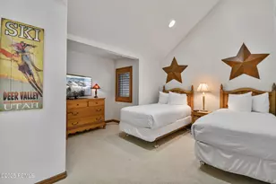 2478 Deer Lake Dr, Park City, UT 84060 - Photo 17