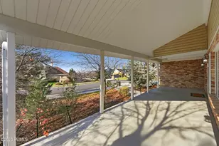 11551 S Woodhampton Dr, Sandy, UT 84092 - Photo 15