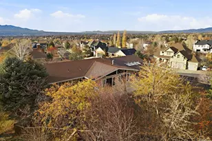 11551 S Woodhampton Dr, Sandy, UT 84092 - Photo 9