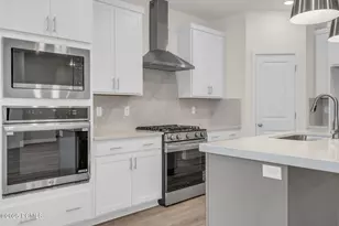 7054 Woods Rose Dr, Park City, UT 84098 - Photo 11