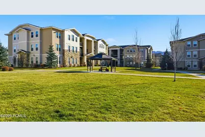 1051 S 500 East #E-304, Heber City, UT 84032 - Photo 25