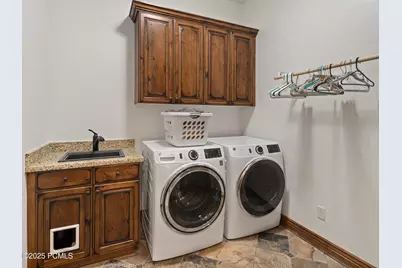 946 S Meadowlark Lane, Huntsville, UT 84317 - Photo 47