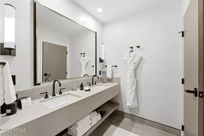2417 High Mountain Road #2415, Park City, UT 84098 - Photo 17
