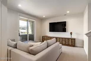 11691 N Shoreline Dr, Hideout, UT 84036 - Photo 29