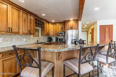 2469 Deer Lake Drive #5-B, Park City, UT 84060 - Photo 5