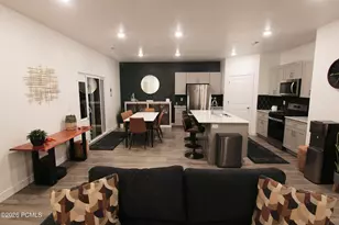 1887 Wolverine Wy, Washington, UT 84780 - Photo 9