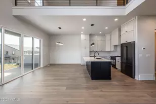 419 W Ascent Dr, Hideout, UT 84036 - Photo 5