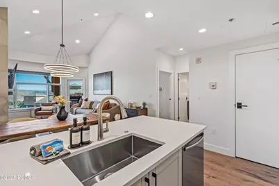 3720 N Sundial Court #B517, Park City, UT 84098 - Photo 41