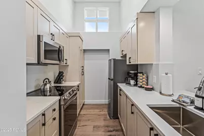 3720 N Sundial Court #B517, Park City, UT 84098 - Photo 27