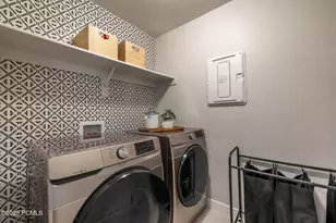 3231 S 2410 W, Syracuse, UT 84075 - Photo 35