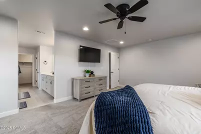 3231 S 2410 West, Syracuse, UT 84075 - Photo 21