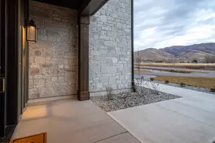 387 E 7900 St, Huntsville, UT 84317 - Photo 73