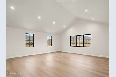 387 E 7900 Street, Huntsville, UT 84317 - Photo 57