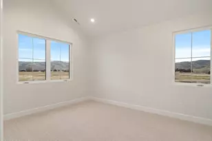 387 E 7900 St, Huntsville, UT 84317 - Photo 65