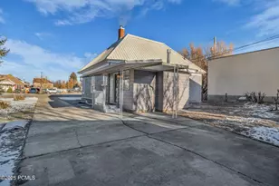 25 W Center St, Coalville, UT 84017 - Photo 33