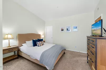 1600 W Pinebrook Boulevard #Apt H10, Park City, UT 84098 - Photo 9