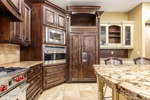 6150 S Murdoch Woods Pl, Holladay, UT 84121 - Photo 7