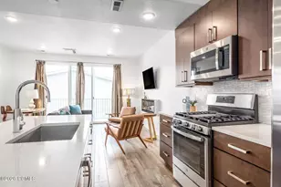 6684 N Silver Creek Dr, Park City, UT 84098 - Photo 11