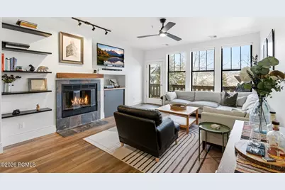8251 Meadowview Court #J24, Park City, UT 84098 - Photo 7
