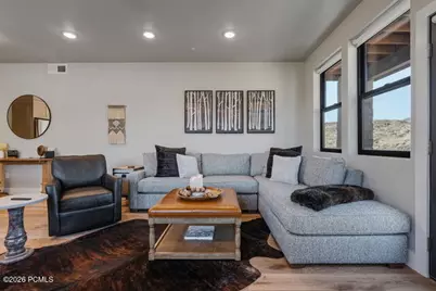 1166 W Helling Circle #4-102, Daniel, UT 84032 - Photo 3