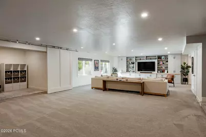 1562 E Lone Peak Drive, Salt Lake City, UT 84117 - Photo 7