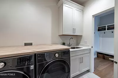 1562 E Lone Peak Drive, Salt Lake City, UT 84117 - Photo 29