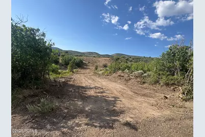 7321 E Oakview Drive, Heber City, UT 84032 - Photo 13