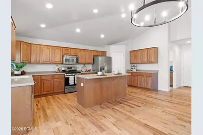 1609 N 900, Pleasant Grove, UT 84062 - Photo 13