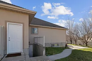1609 N 900, Pleasant Grove, UT 84062 - Photo 41