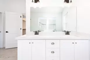 554 N 1150, Midway, UT 84049 - Photo 15