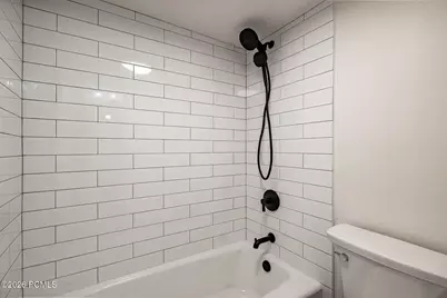 127 S 800 #Apt 15, Salt Lake City, UT 84102 - Photo 13